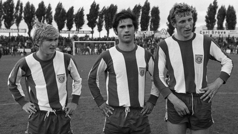 Günther Michl (l.) - 19 Pflichtspiele (Juli 1969 - Juli 1970).