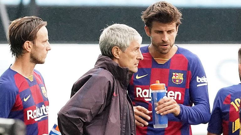 Fc Barcelona Transfer News Quique Setien Uber Seine Zukunft Fussball News Sky Sport