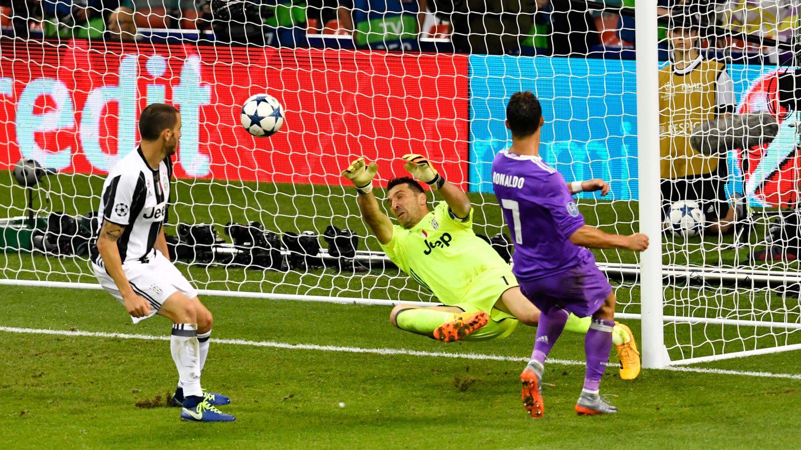Was Waren Die Meisten Tore In Einem Fussballspiel Champions League News: Diese Spieler erzielten die meisten Tore in