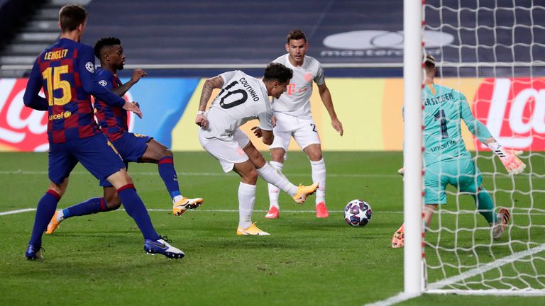 Coutinho schnürt ausgerechnet gegen den FC Barcelona einen Doppelpack beim 8:2-Sieg.