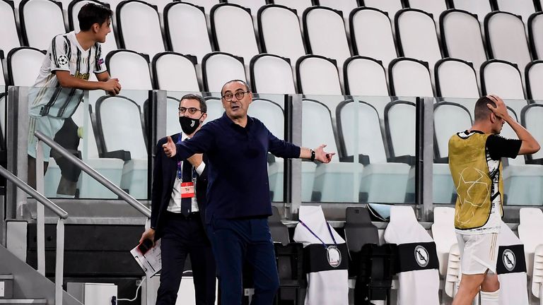 Nach Informationen von Sky Italia hat sich Juventus Turin nach dem Champions-League-Aus gegen Lyon von Trainer Maurizio Sarri getrennt.