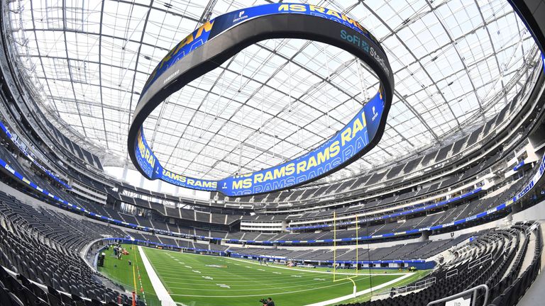 Ein gigantisches Stadion: das SoFi Stadium in Los Angeles. Neue Heimat der Rams und Chargers.
