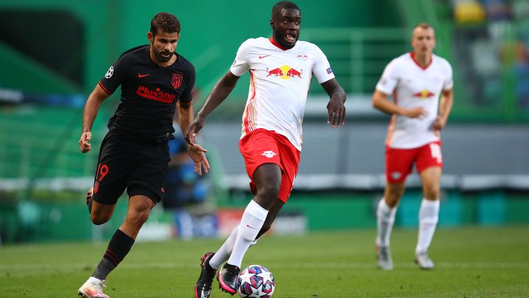 Dayot Upamecano (RB Leipzig): 53 Mio €, +18,80 Mio €
