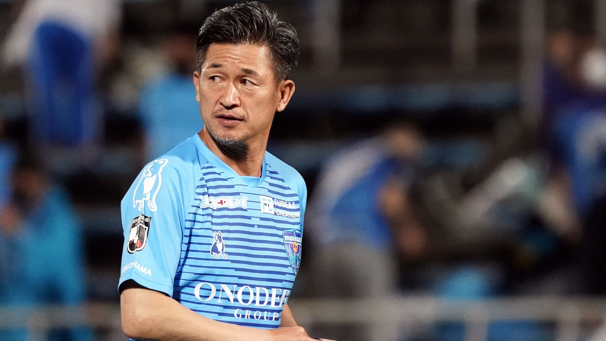 Fußball News Japaner Kazuyoshi Miura ist ältester JLeagueProfi
