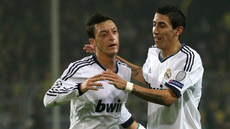 Angel Di Maria ist einer von acht Spielern aus Özils Traum-Elf, mit dem er zusammen für die "Königlichen" in Madrid gespielt hat. Beide wechselten zum selben Zeitpunkt in die spanische Hauptstadt.