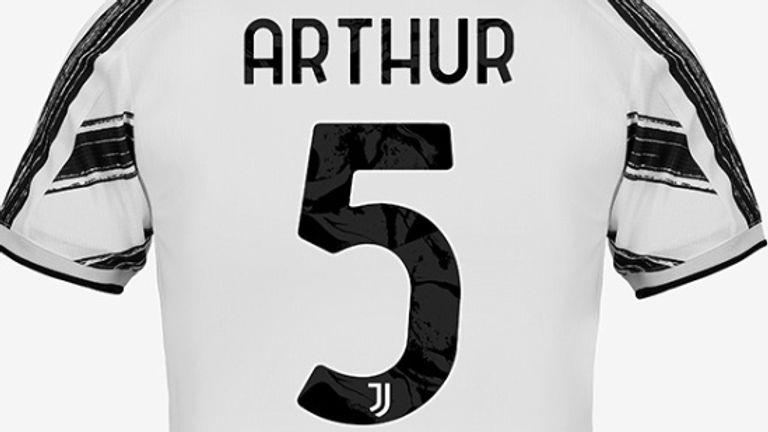 ... trägt Arthur bei der Alten Dame fortan die Nummer fünf. (Bildquelle: store.juventus.com)