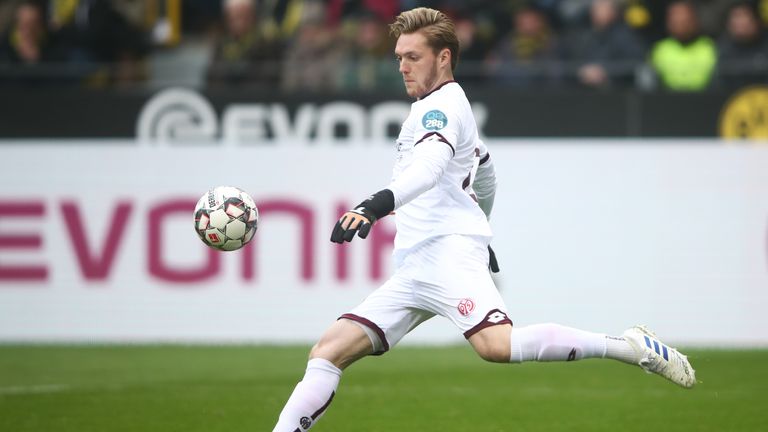 Florian Müller vom FSV Mainz 05 schlüpft für ein Jahr ins Trikot des SC Freiburg. 