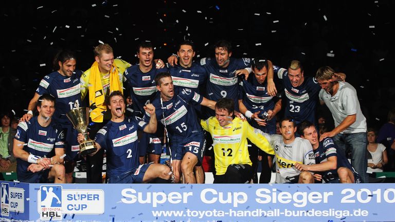 2010: Handball Sportverein Hamburg gewinnt gegen THW Kiel mit 27:26