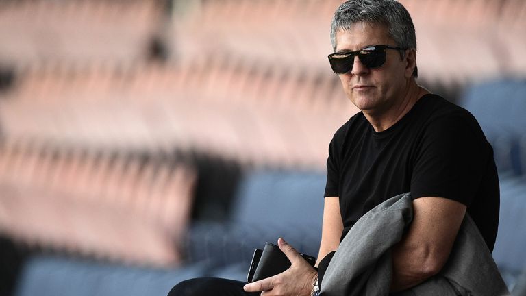 Messis Berater und Vater Jorge trifft sich wohl mit Barca-Präsident Josep Bartomeu.