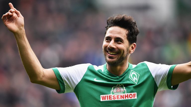 2: Claudio Pizarro (197 Tore für Werder Bremen, Bayern München und 1. FC Köln)