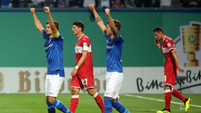 VfB Stuttgart: 2018/19 gegen Hansa Rostock (0:2)