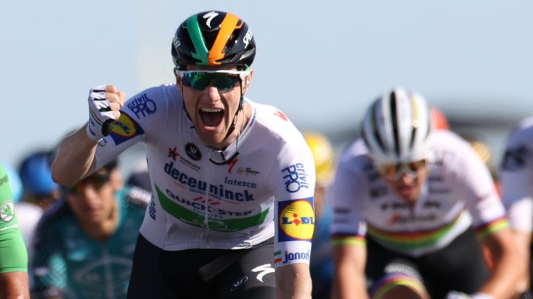 Sam Bennett holt sich die zehnte Etappe der Tour de France.