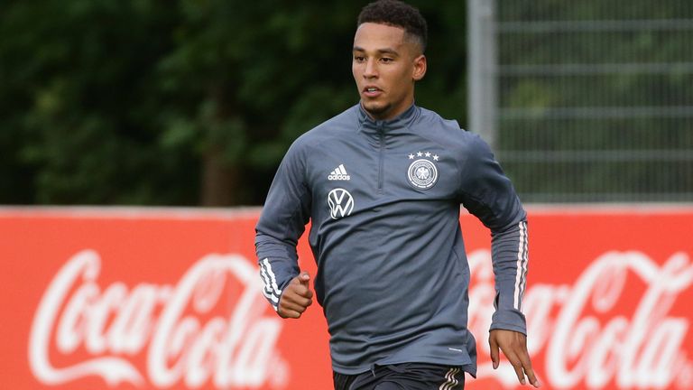 AUSSENVERTEIDIGUNG: Thilo Kehrer (Paris Saint-Germain) - Marktwert: 21 Millionen Euro
