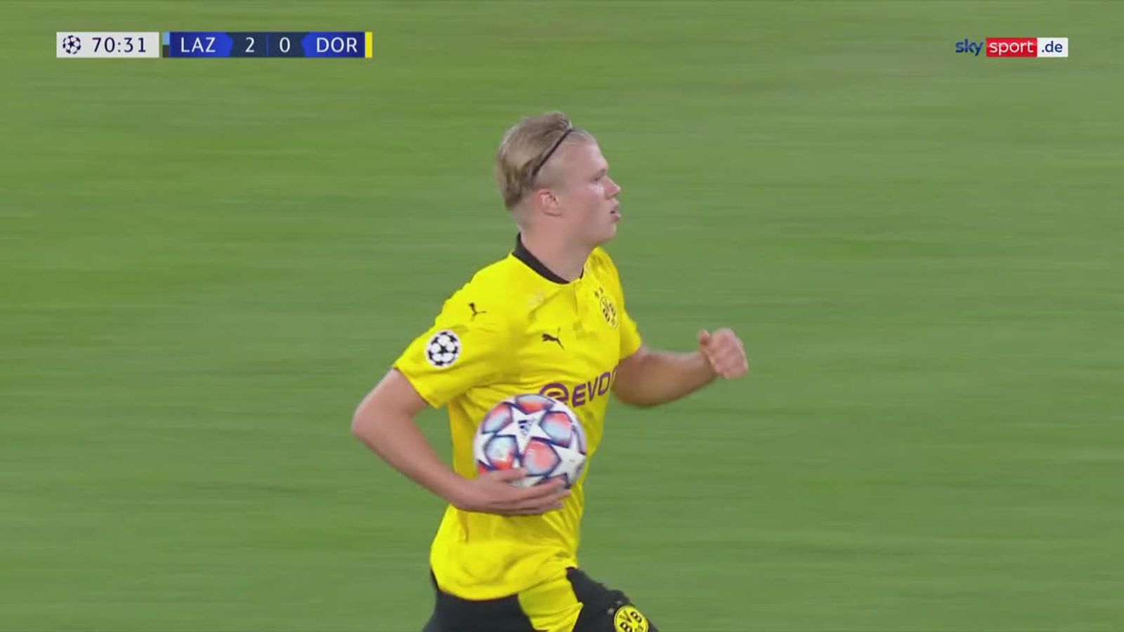 In-Match Video: Tor für den BVB! Haaland unter die Latte - nur noch 1:2