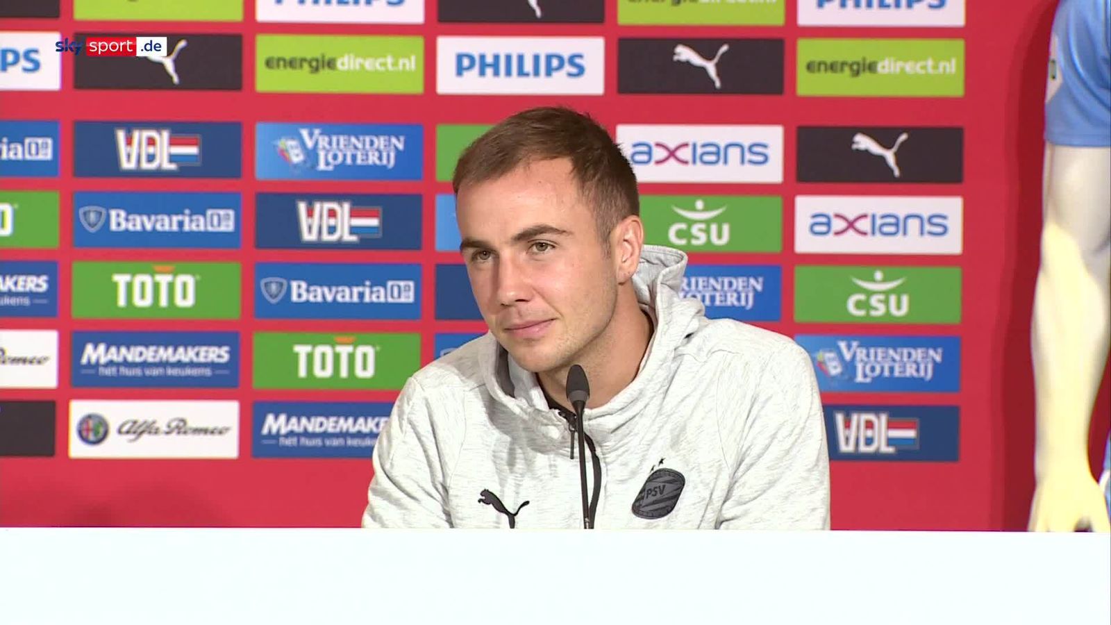 Video: Die PK von PSV Eindhoven mit Mario Götze in voller ...