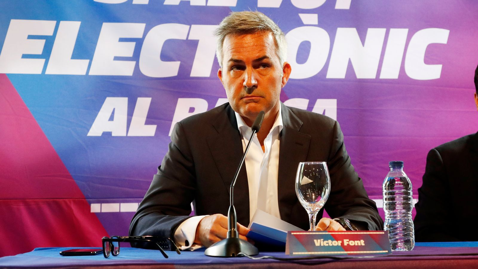 FC Barcelona News: Präsidentschaftskandidat Victor Font im Sky Interview |  Fußball News | Sky Sport