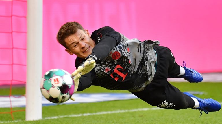 Alexander Nübel steht gegen den 1. FC Düren das erste Mal im Tor des FC Bayern München.