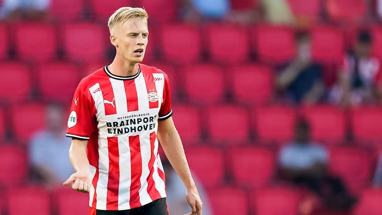 Timo Baumgartl: Der 24 Jahre alte Innenverteidiger schloss sich im Juli der PSV Eindhoven an. In Deutschland lief er zuletzt für den VfB Stuttgart auf.