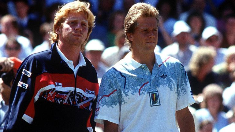 Im Wimbledon-Finale stehen sich Boris Becker (l.) und Stefan Edberg gegenüber. Der Schwede gewinnt. Bei den Damen setzt sich Martina Navratilova gegen Zina Garisson durch. Steffi Graf scheidet im Halbfinale aus.