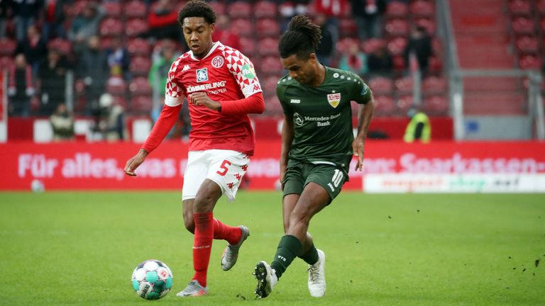 VfB Stuttgart: Das Spiel lenken und kluge Pässe spielen. Als offensiver Mittelfeldspieler kann Daniel Didavi (r.) alles, was ein Zehner können muss.  Der Vertrag des 30-jährigen läuft nächstes Jahr aus. 42 Treffer in 118 Stuttgart-Spielen.