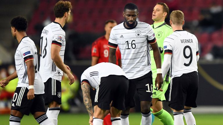 Die deutsche Nationalmannschaft zeigte beim 3:3 gegen die Türkei und beim 3:3 gegen die Schweiz große Schwächen in der Defensive.