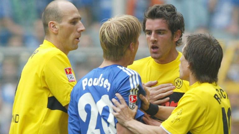 Saison 2002/2003: Wie schon im letzten Derby trennen sich die Ruhrpott-Kubs mit einem 1:1-Unentschieden. Die beiden erzielten Treffer liegt nur eine Minute auseinander. Tore: 0:1 (70. Minute) Victor Agali, 0:2 (71. Minute) Ewerthon. 