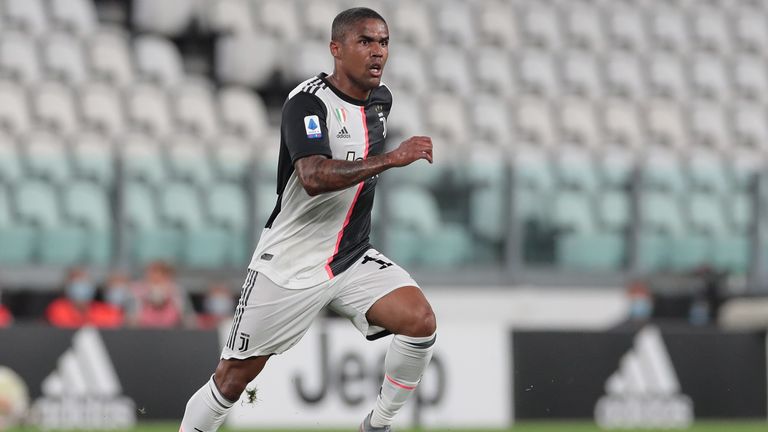 Douglas Costa kehrt zum FC Bayern zurück. Juventus Turin leiht Costa für ein Jahr nach München aus, eine Kaufoption besteht nicht.