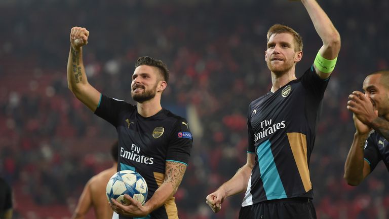 Platz 6 - FC Arsenal: 177 Spiele, 290 Punkte