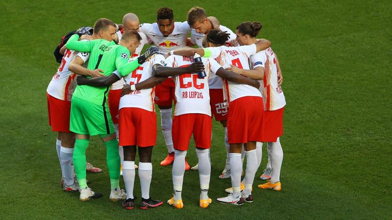 Platz 10: RB Leipzig. In einer Gruppe mit Paris Saint-Germain, Manchester United und Basaksehir FK (Türkei). Wer in dieser Gruppe weiterkommt, ist automatisch im Favoritenkreis