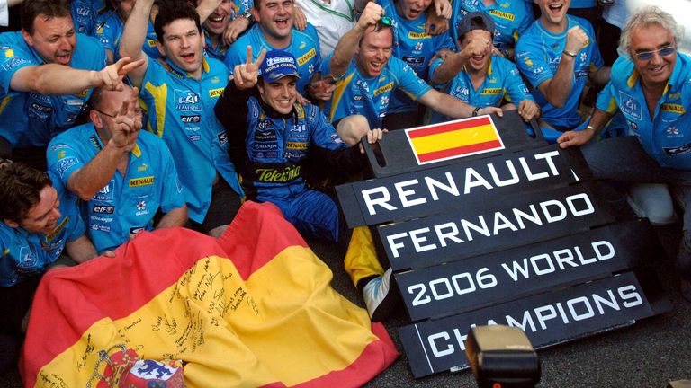 2006: Renault (206 Punkte)