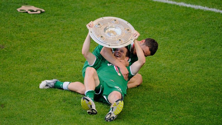 Wolfsburg, Platz 3: Nummern 20 und 22 (11-mal) – VfL-Legende Sascha Riether trug von 2007 bis 2011 die 20.