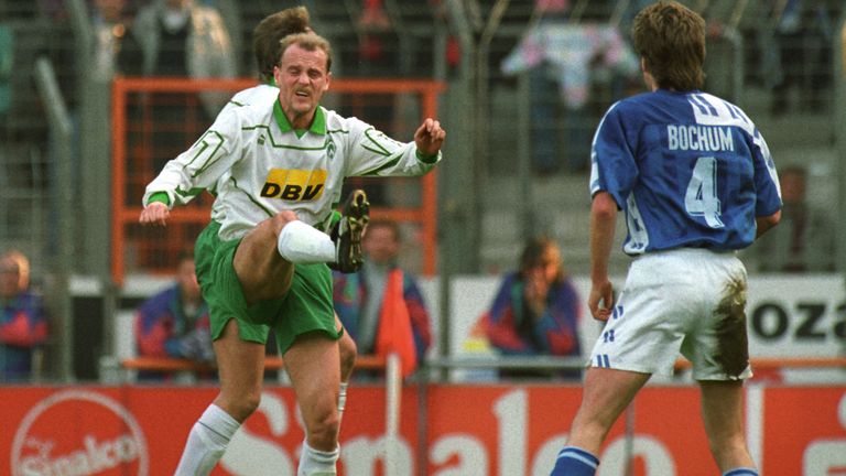 Bremen, Platz 1: Nummer 15 (23-mal) – Werders Spieler- und Trainerlegende trug von 1991 bis 1994 die Nummer 15, aber auch Dieter Eilts und Uwe Bracht.