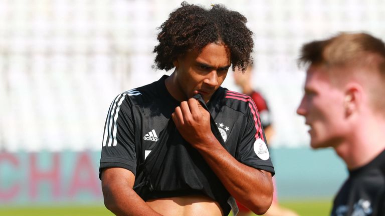 Wie geht es weiter mit Joshua Zirkzee beim FC Bayern?