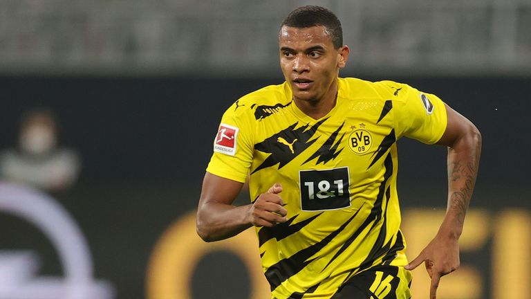 MANUEL AKANJI