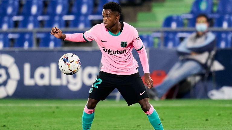 ANSU FATI (16J/9M/25T): Gehört beim FC Barcelona mittlerweile zum Stammpersonal, fehlt derzeit aber wegen eines Meniskusrisses. Aufgrund seiner starken Leistungen durfte er auch schon für die spanische A-Nationalmannschaft debütieren.