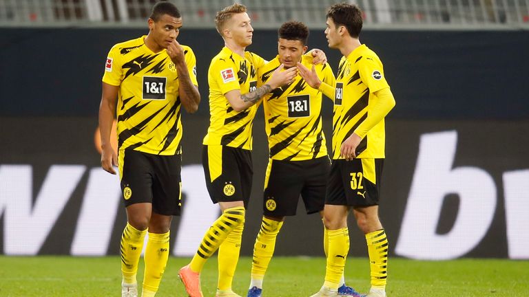 Borussia Dortmund: +3
Saison 2019/20: Zwölf Punkte und Platz acht
Saison 2020/21: 15 Punkte und Platz drei