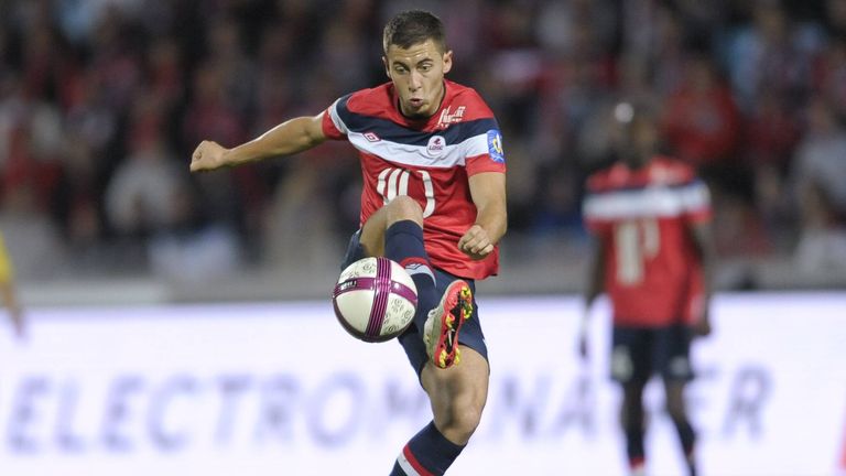 EDEN HAZARD (16J/10M/17T): Der Belgier debütierte für seinen Jugendklub OSC Lille und spielte dort vier Jahre. Über den FC Chelsea führte sein Weg bis zu Real Madrid, wo er aber seiner starken Form der Vorjahre noch hinterher hinkt. 