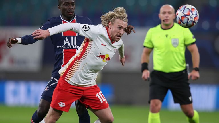 EMIL FORSBERG: Großer Einsatz. Der Schwede macht viel Druck, läuft PSG-Keeper Keylor Navas immer wieder an. Spielt vor dem 1:1 seien individuelle Klasse aus (42.).  