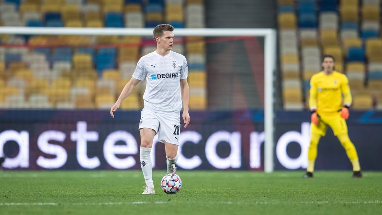 MATTHIAS GINTER: 