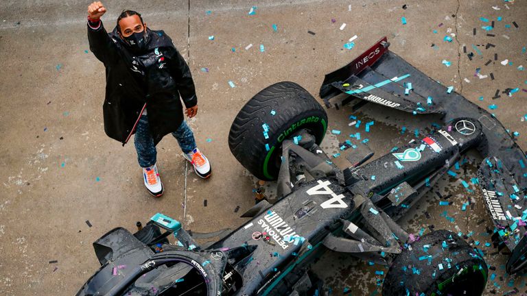 Lewis Hamilton erreichte in seinem Mercedes-AMG W11 den frühzeitigen Weltmeister-Titel. 