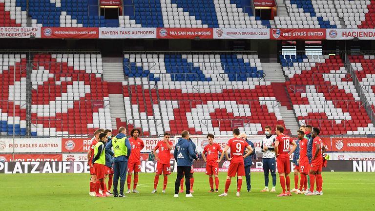 Durch das 5:0 gegen Fortuna Düsseldorf gewinnt Flick als erster Bayern-Trainer seit dem Aufstieg 1965 22 von 25 Partien - somit überholt er Pep Guardiola (21 von 25). 