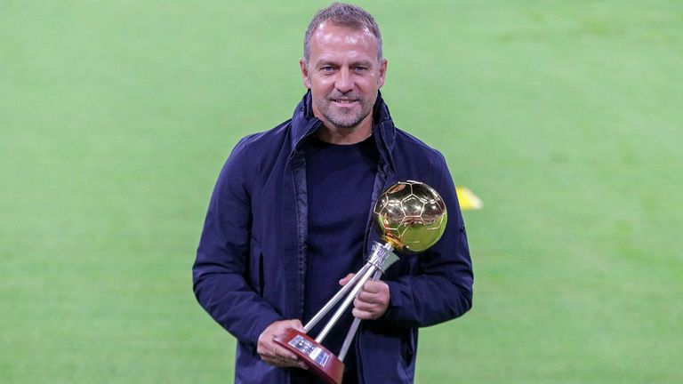 30.08.2020: Deutschlands Trainer des Jahres - verdient und unumstritten! Seine erste individuelle Auszeichnung dank hervorragender nationaler und internationaler Leistungen. 