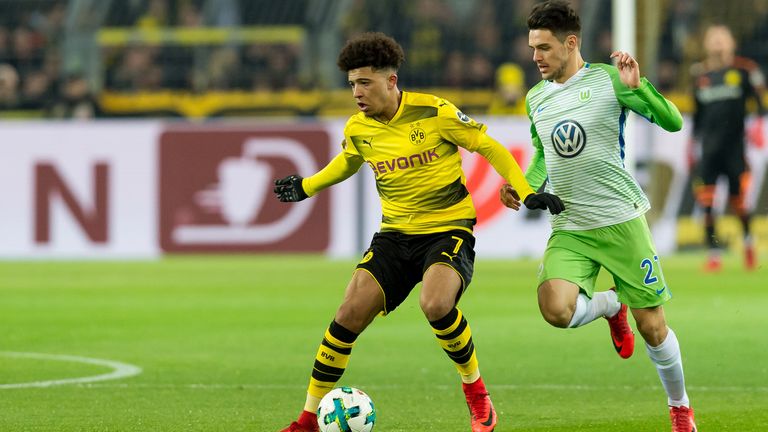 JADON SANCHO (17J/6M/26T): Schaffte nach seinem Abschied von ManCity bei Dortmund den Durchbruch. Die Leistungen des Engländers explodierten förmlich. Auch wenn er aktuell ein Tief durchlebt, wird er wohl der nächste 100-Mio.-Transfer des BVB.