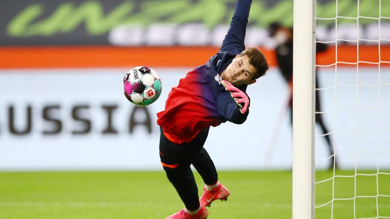 Josep Martinez: Der U21-Nationalspieler Spaniens hat keine Chance hinter Peter Gulacsi. Dafür wurde er aber auch nicht von UD Las Palmas geholt. Er ist die klare Nummer 2. Der 22-Jährige ist noch ohne Einsatz, deshalb ist keine Bewertung möglich. 