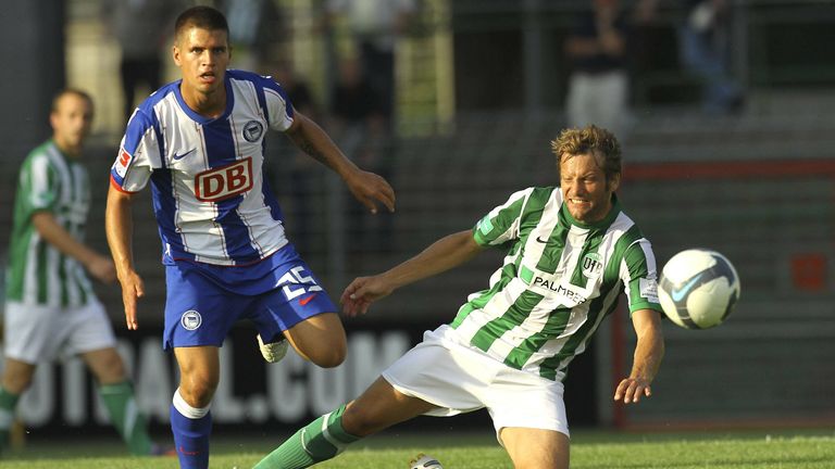 LENNART HARTMANN (17J/4M/5T): 