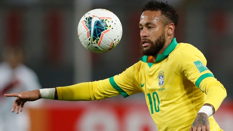 Neymar Jr. reist angeschlagen zur Nationalmannschaft.