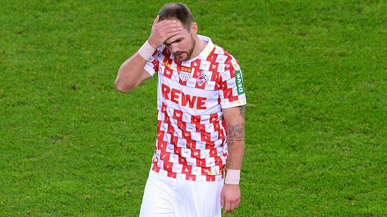 Rafael Czichos findet nach der Pleite gegen Union deutliche Worte am Sky Mikro. 