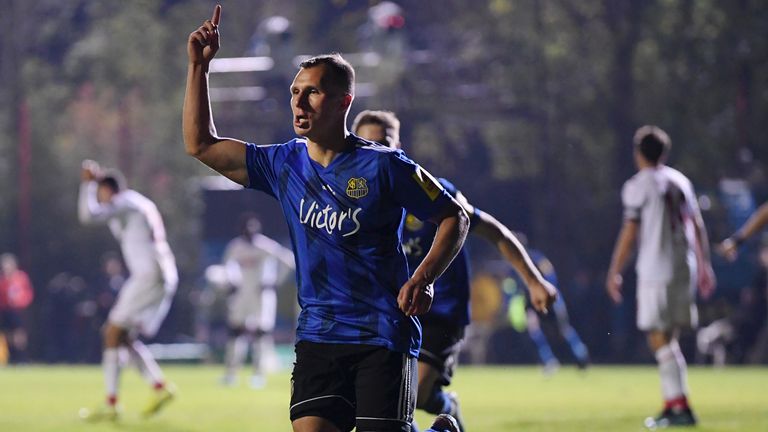 19/20: Saarbrücken - Köln (3:2, 2. Runde)