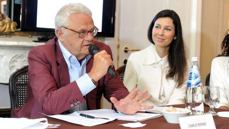 Carlo Rienzi, Präsident des italienischen Konsumentenverbandes Codacons, will eine Sammelklage gegen mehrere Serie A-Klubs einreichen.