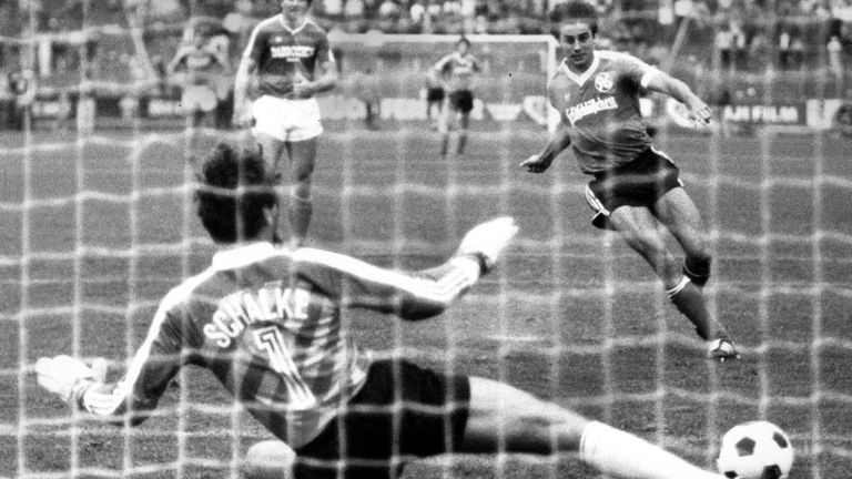 10. Platz: Siegfried Reich, 11/12 Elfmeter. Quote:92%